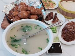 -梅利汴京烤鸭•开封豫菜地标店(铁北街店)