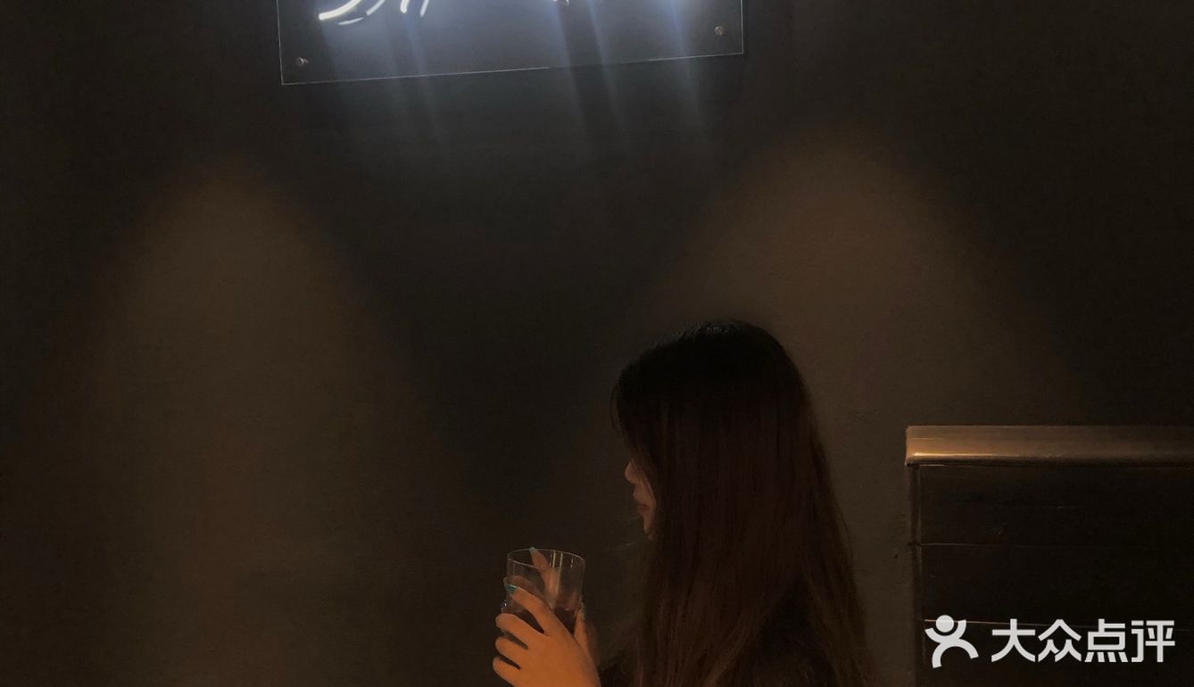 秒杀很多咖啡店 店里只有两种千层 我点的是焦糖千层