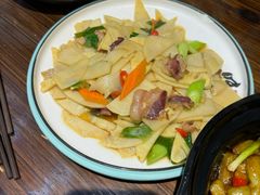 -民间瓦缸煨汤館(嵩山路店)