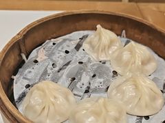 -馋三尺蟹粉小笼(人民广场店)