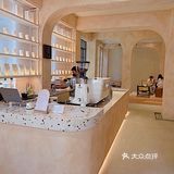 广州探店 | 治愈奶油系天花板. 席拉集合空间咖啡☕️