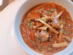 沙蒜烧豆面-新荣记(BFC外滩金融中心店)