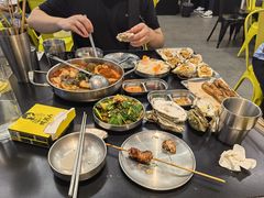 -蚝美人·生蚝海鲜烧烤(茶花园店)
