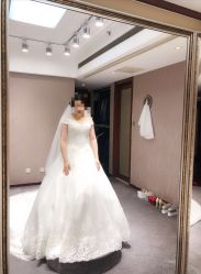 -拉瑞娜LaReine婚纱礼服高级定制
