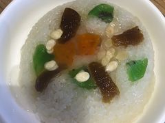 -新梅华·茶点餐厅(欧尚店)
