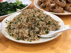 海胆炒饭-鹏城人家海鲜酒家·23年老字号(较场尾店)
