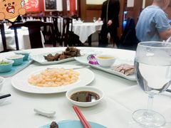 -梅龙镇酒家(南京西路总店)