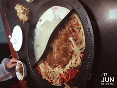 -重庆德庄火锅(体育中心店)