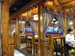 大堂-龙泉人椰子鸡·糟粕醋·地标海南菜(龙昆南店)