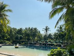 -三亚湾海居铂尔曼度假酒店