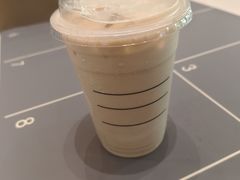 -星巴克臻选(深圳龙华红山天虹店)