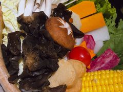 -湊湊火锅·茶憩(新中关购物中心店)