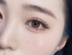 -艾米丽婚纱礼服