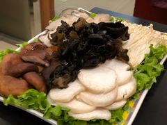 菌类大拼盘-芦月轩羊蝎子(北蜂窝店)