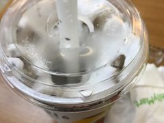 -全家便利店(襄阳南路店)