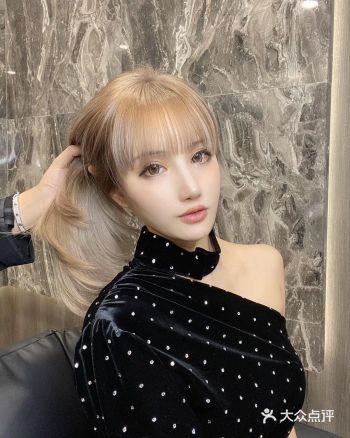 必备北京漫画刘海~北京烫发北京染发北 京气垫烫北京