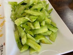 蒜泥黄瓜-清真·伊清阁餐厅