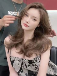 -朗峰专业美发沙龙
