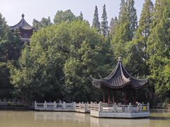 -汇龙潭