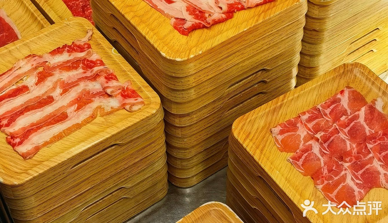 M+和牛、酒醉小龙虾、辛辣热卤、海鲜不限量
