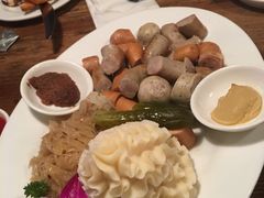 香肠拼盘-宝莱纳啤酒花园餐厅PAULANER BRAUHAUS Nanjing(广州路店)