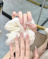 -i.f美甲美睫