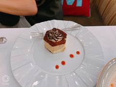 卡布奇诺慕斯蛋糕-莫斯科餐厅