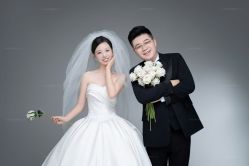 -雪中彩影婚纱摄影·品控旗舰店