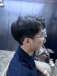 -藤野造型·专业烫染店