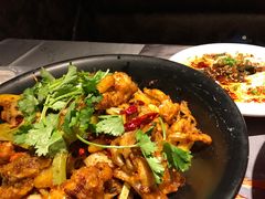 -红辣椒·川菜·火锅(张杨路店)