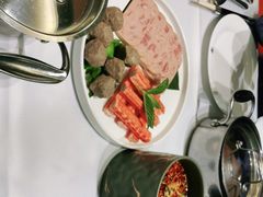 -红鼎豆捞·非遗鲍皇汤火锅(宝丰路店)