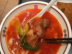 -顺溜·手工刀削面·黑金店(铜锣湾店)