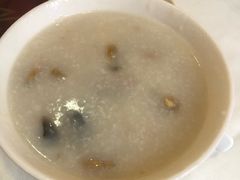 -万山楼海鲜酒家·二十三年老字号