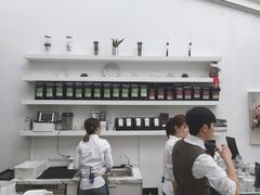 -UNI UNI(环亚凯瑟琳店)