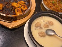 -河畔春天时尚餐厅