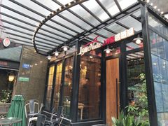 门面-玛格萝妮比萨屋(四平店)
