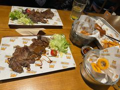-HUZI虎滋精酿餐吧(京西大悦城店)