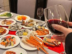 -广州万富希尔顿酒店·感趣自助餐厅·金秋蟹宴生蚝海鲜刺身