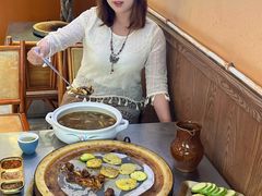 -云琴家·白族石板烧·菌锅(三十九年姐妹传承店)