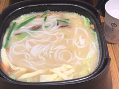-阿香米线(凯德广场.1818店)