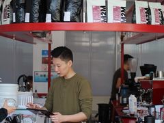 -UNI UNI(环亚凯瑟琳店)