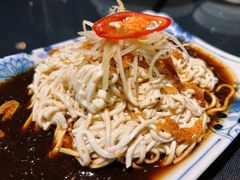 樱花虾烫干丝-临江·阅炉