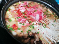 -烤路里·韩国品质自助烤肉(石路天虹4号店)