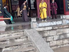 -开封府