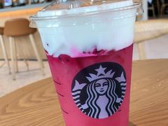 -星巴克(武汉光谷青年汇店)