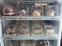 -DQ·蛋糕·冰淇淋(余姚万达店)