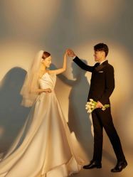 -青禾蒙娜丽莎婚纱摄影(武汉总店)