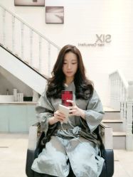 -SIX Hair Consultant