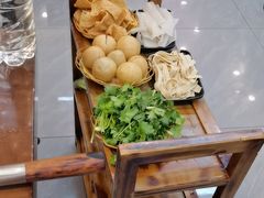 -地锅公社·现炒地锅鸡·地锅鱼·夜宵(罗锦路店)