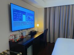 -桔子酒店(上海西藏北路地铁站店)